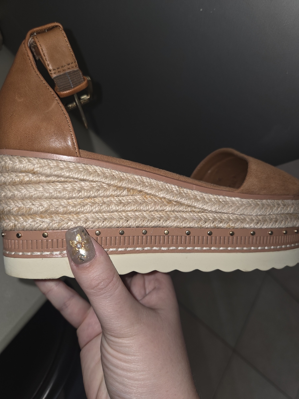 Vince Camuto Size 5 Brown Wedges